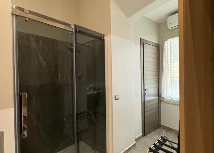 Rhs Rienzo 4* Roma